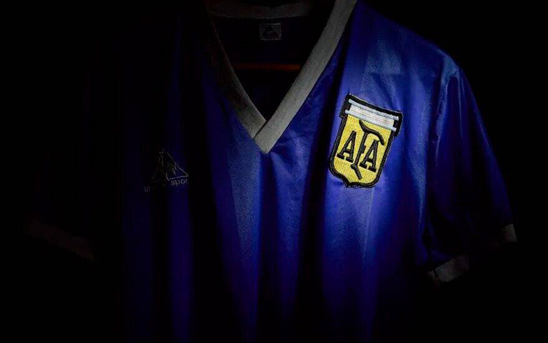 Read more about the article Top 10 most expensive pieces of sports memorabilia ever sold